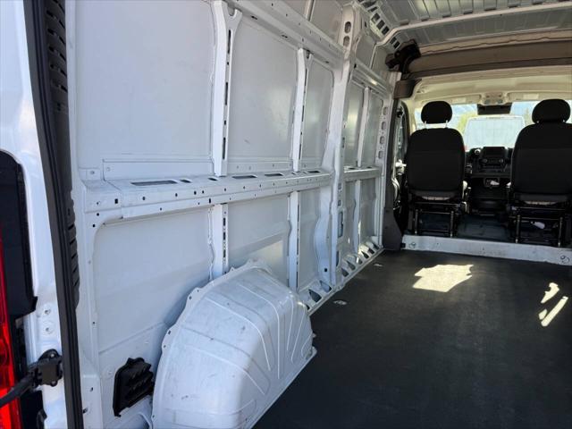 2025 Ram ProMaster 2500 Cargo Van Tradesman High Roof 159" WB w/Pass Seat