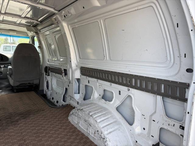 2008 Ford E-250 Commercial