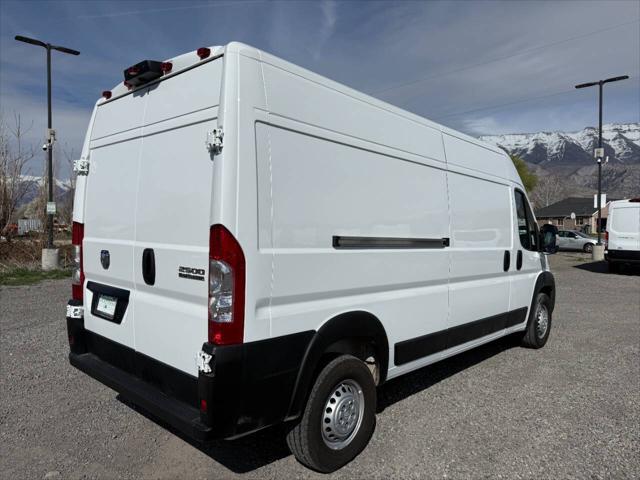 2025 Ram ProMaster 2500 Cargo Van Tradesman High Roof 159" WB w/Pass Seat