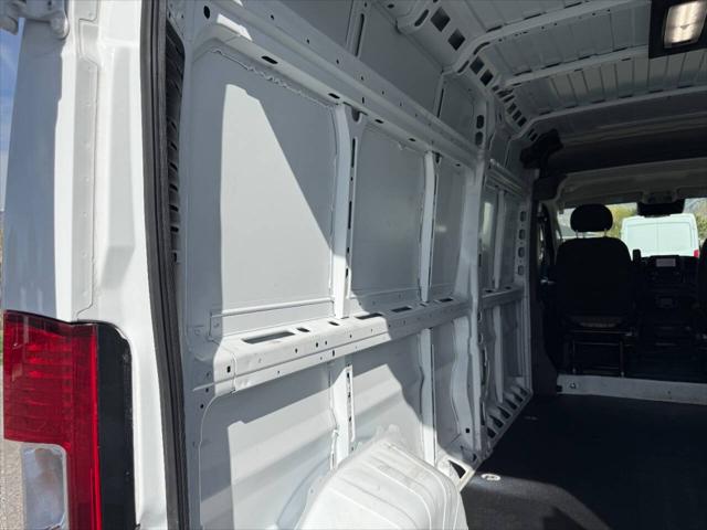 2025 Ram ProMaster 2500 Cargo Van Tradesman High Roof 159" WB w/Pass Seat