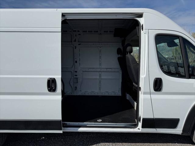 2025 Ram ProMaster 2500 Cargo Van Tradesman High Roof 159" WB w/Pass Seat