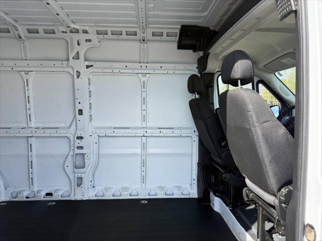 2025 Ram ProMaster 2500 Cargo Van Tradesman High Roof 159" WB w/Pass Seat