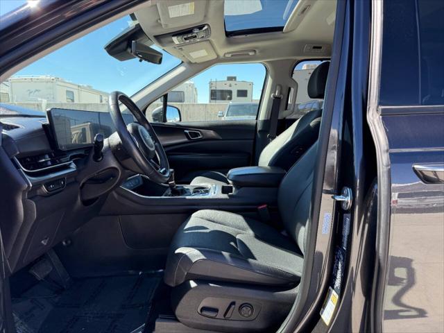 2025 Kia Carnival MPV SX Prestige