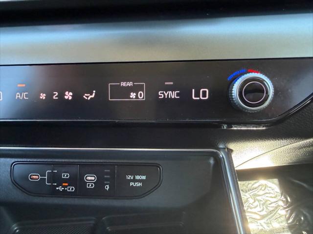 2025 Kia Carnival MPV SX Prestige