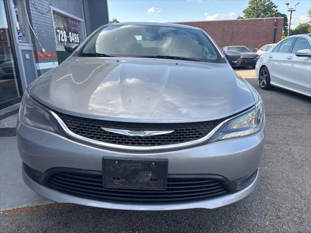 2016 Chrysler 200 LX