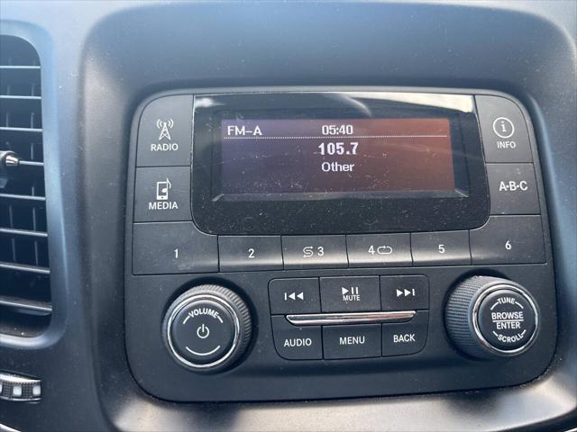2016 Chrysler 200 LX