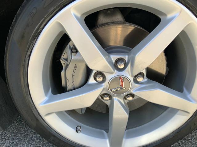 2014 Chevrolet Corvette Stingray Stingray 2dr Convertible w/2LT