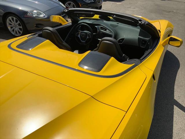 2014 Chevrolet Corvette Stingray Stingray 2dr Convertible w/2LT