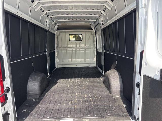 2025 Ram ProMaster Cargo Van Tradesman High Roof 159" WB EXT