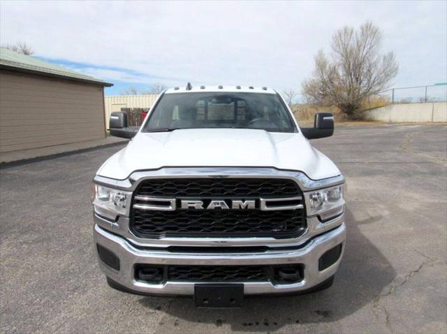 2024 Ram 3500 Tradesman/SLT