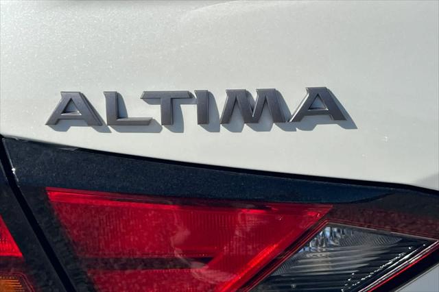 2026 Nissan Altima SV FWD