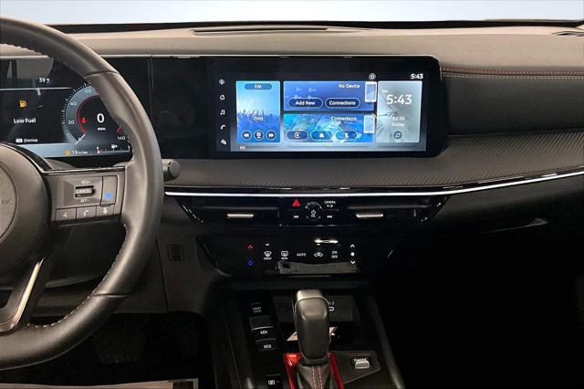 2025 Nissan Kicks SR Intelligent AWD