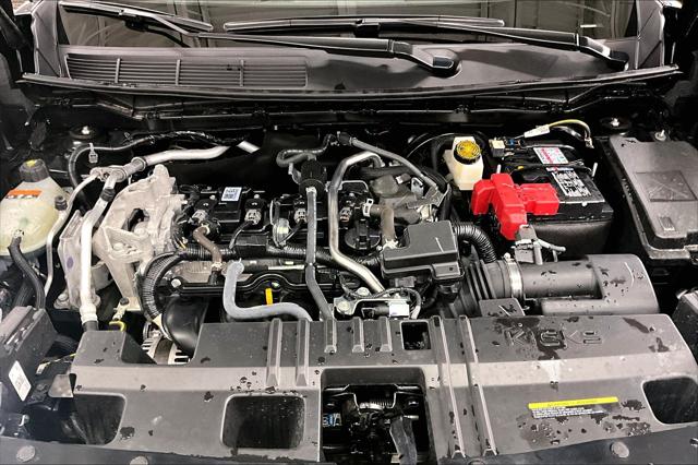 2025 Nissan Kicks SR Intelligent AWD
