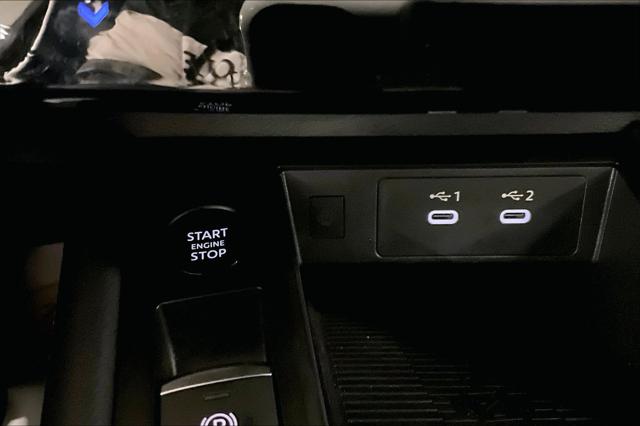 2025 Nissan Kicks SR Intelligent AWD