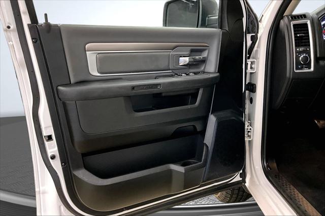 2024 Ram 1500 Classic SLT Quad Cab 4x4 6'4" Box