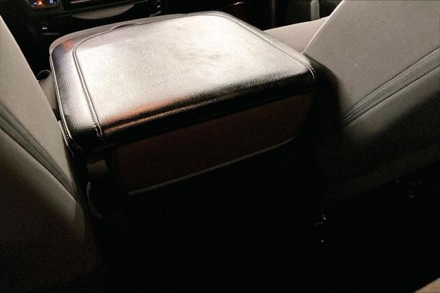 2024 Ram 1500 Classic SLT Quad Cab 4x4 6'4" Box