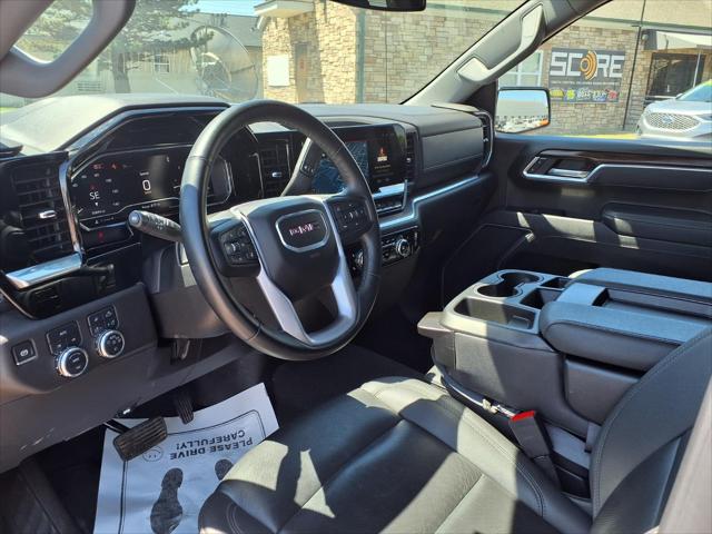 2025 GMC Sierra 1500 4WD Crew Cab Short Box SLT