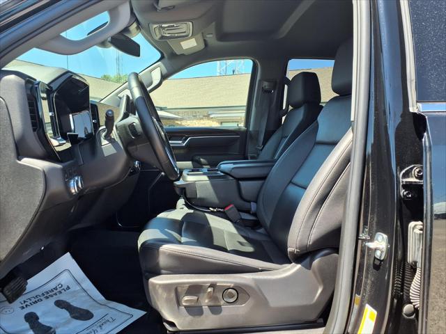 2025 GMC Sierra 1500 4WD Crew Cab Short Box SLT