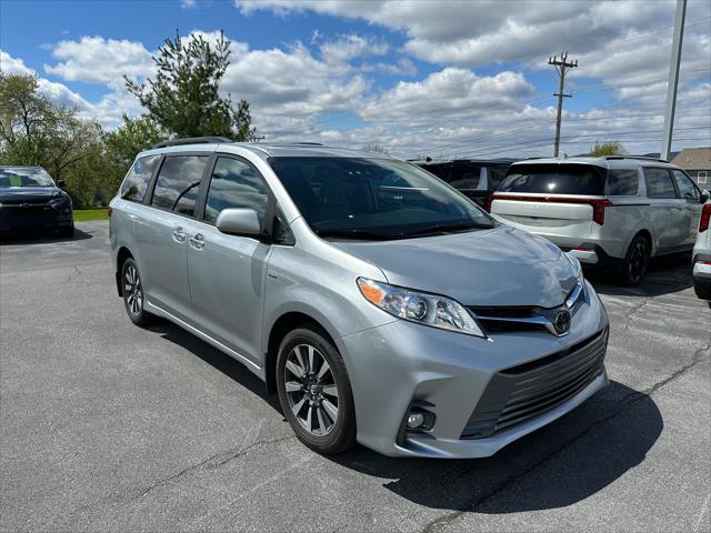 2020 Toyota Sienna XLE