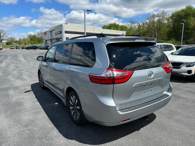 2020 Toyota Sienna XLE