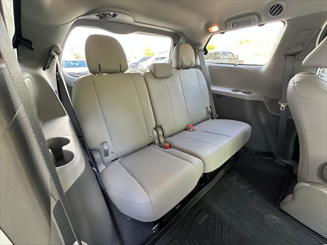 2020 Toyota Sienna XLE