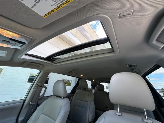 2020 Toyota Sienna XLE