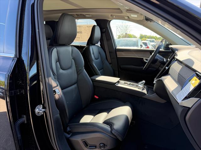 2026 Volvo XC90 Ultra, B5 AWD Gas (mild hybrid), Gasoline, Bright, 7 Seats