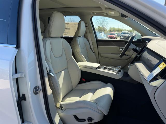 2026 Volvo XC90 Ultra, B6 AWD Gas (mild hybrid), Gasoline, Bright, 7 Seats