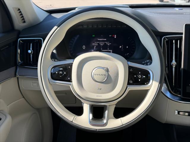 2026 Volvo XC90 Ultra, B6 AWD Gas (mild hybrid), Gasoline, Bright, 7 Seats