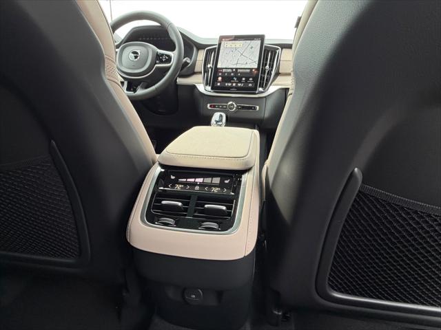 2026 Volvo XC90 Plus, B6 AWD Gas (mild hybrid), Gasoline, Bright, 7 Seats