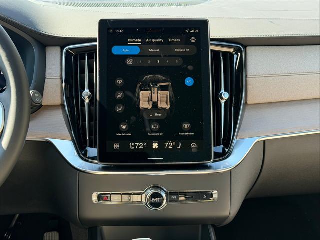 2026 Volvo XC90 Ultra, B6 AWD Gas (mild hybrid), Gasoline, Bright, 7 Seats