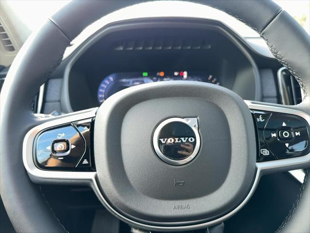 2026 Volvo XC90 Plug-In Hybrid Ultra, T8 AWD, Electric/Gasoline, Bright, 7 Seats