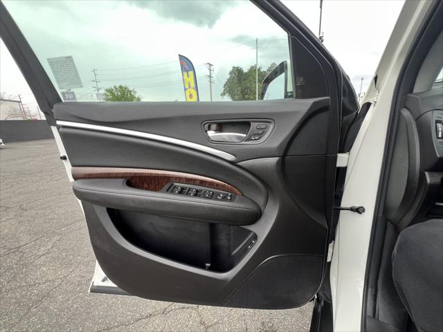2017 Acura MDX w/Technology Package