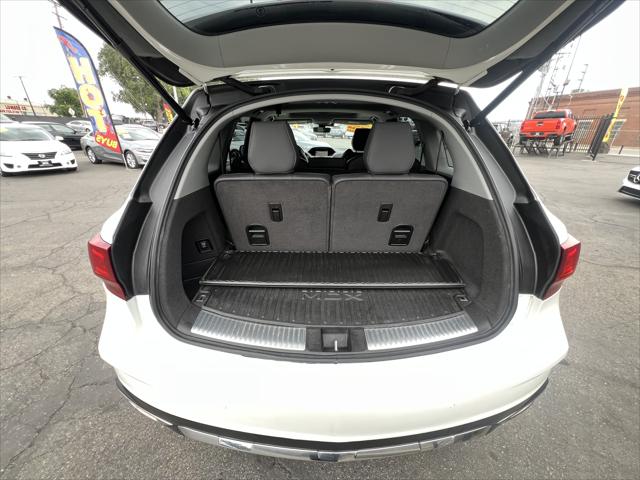 2017 Acura MDX w/Technology Package