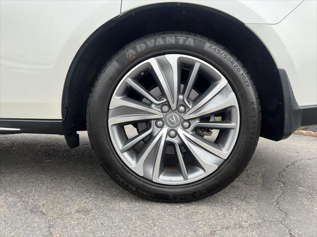 2017 Acura MDX w/Technology Package