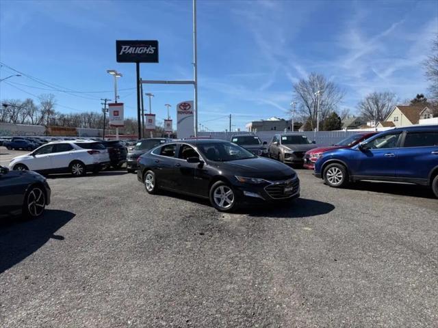 2023 Chevrolet Malibu FWD 1LT for sale in Binghamton, NY