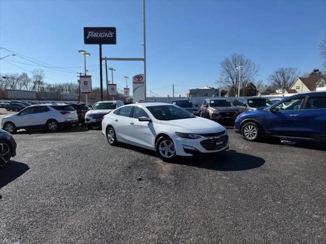 2023 Chevrolet Malibu FWD 1LT for sale in Binghamton, NY