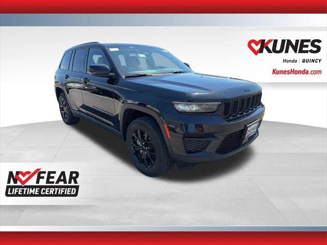 2025 Jeep Grand Cherokee Altitude 4x4 for sale in Quincy, IL