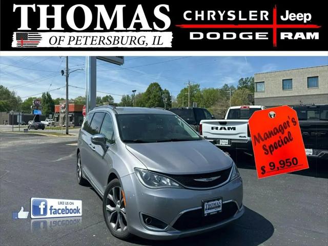 2019 Chrysler Pacifica Limited for sale in Petersburg, IL