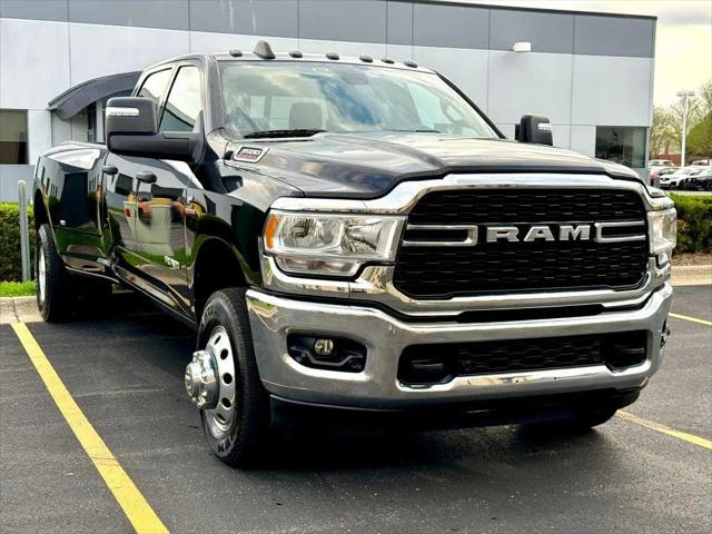 2024 Ram 3500 Big Horn Crew Cab 4x4 8' Box for sale in Naperville, IL
