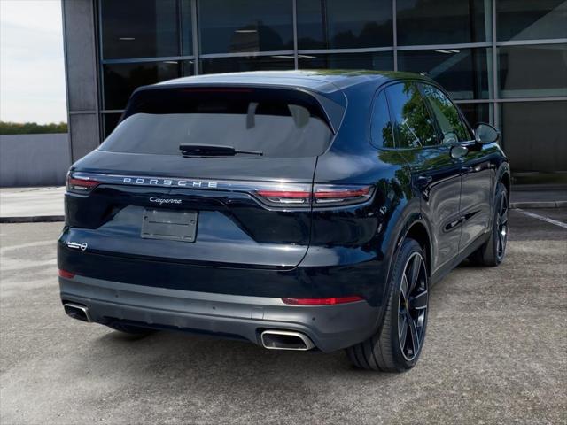 2023 Porsche Cayenne Platinum Edition