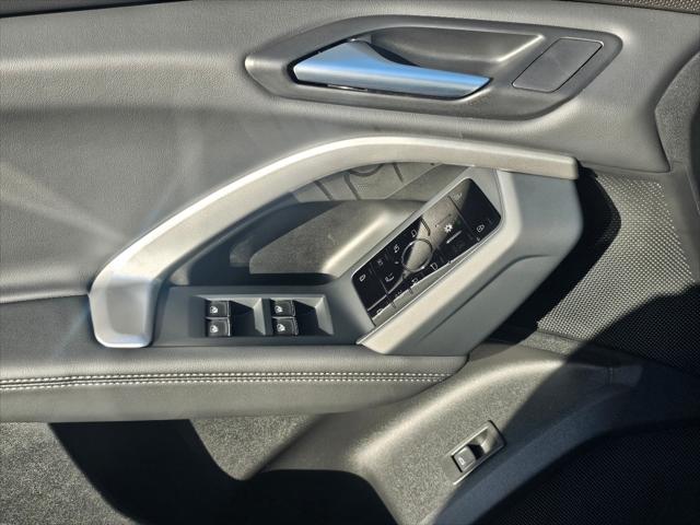 2026 Audi Q5 Sportback Premium TFSI quattro S tronic