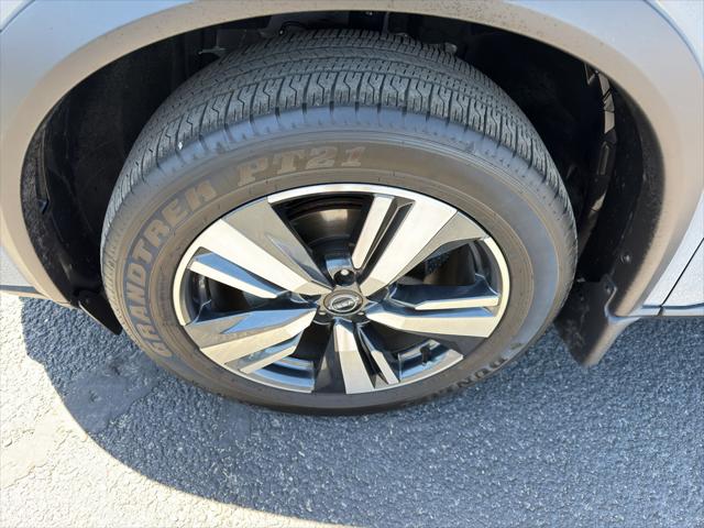2025 Nissan Rogue SL Intelligent AWD