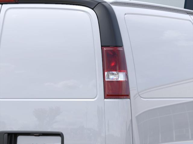 2026 GMC Savana Cargo 3500 Regular Wheelbase, Work Van, RWD
