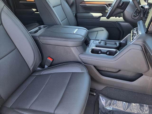2026 GMC Sierra 2500HD Crew Cab, Standard Bed, Denali, 4WD