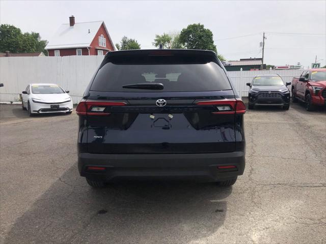 2026 Toyota Grand Highlander LE