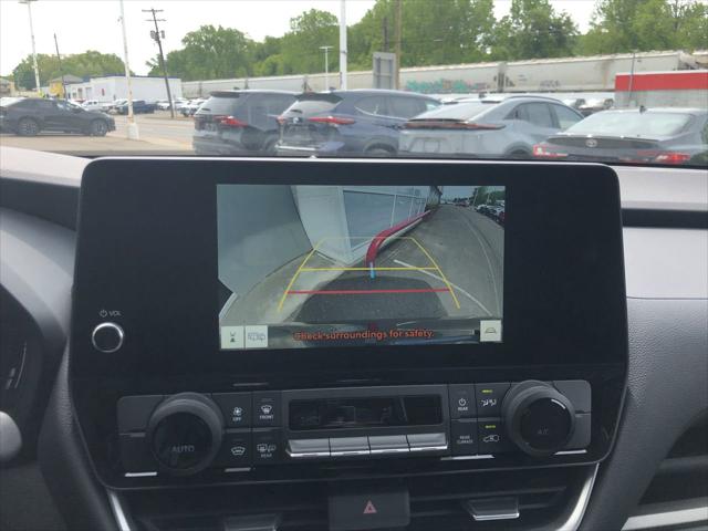 2026 Toyota Grand Highlander LE
