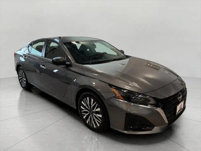 2025 Nissan Altima SV FWD for sale in Green Bay, WI