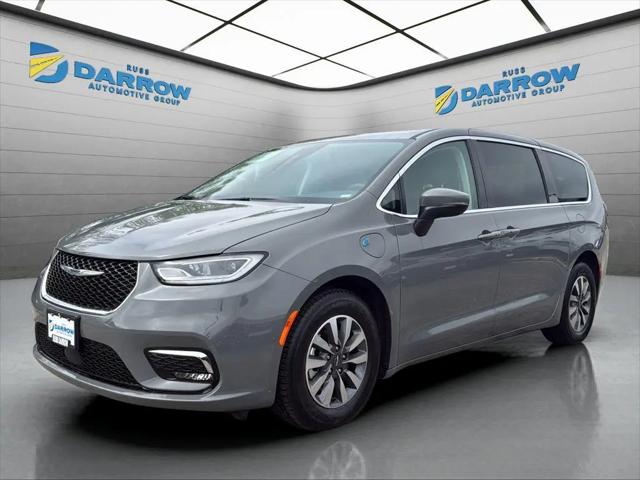 2023 Chrysler Pacifica Hybrid Touring L for sale in Greenfield, WI