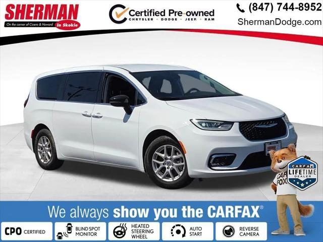 2024 Chrysler Pacifica Touring L for sale in Skokie, IL